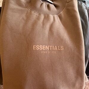 Essentials Fear of God Relaxed Crewneck “Wood” sz L
